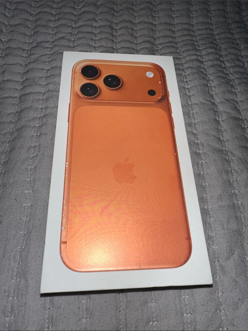 Apple 17 pro max box